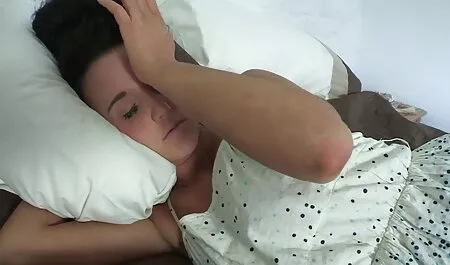 Ева потупа Огромен еротика клипове хуй в рап видео