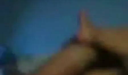 Сапфир дразни на дивана анално порно клипове