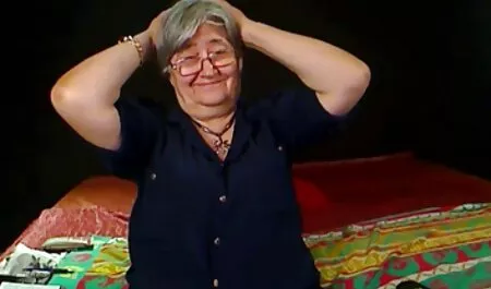 Поклонение задника Карина вкусен безплатно порно клипове